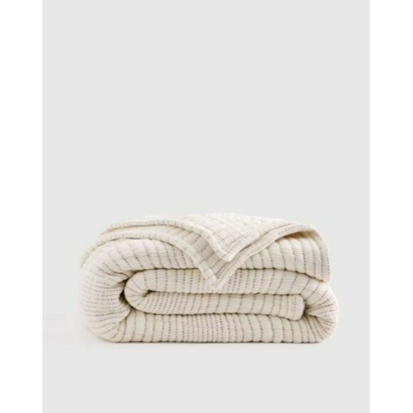 NWT Quince Organic Cotton Channel Stitch Coverlet – King Size, Undyed (No Shams) - Picture 1 of 5